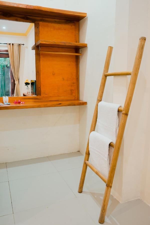 Zamzam Anjani Villa Lombok Praya Ngoại thất bức ảnh